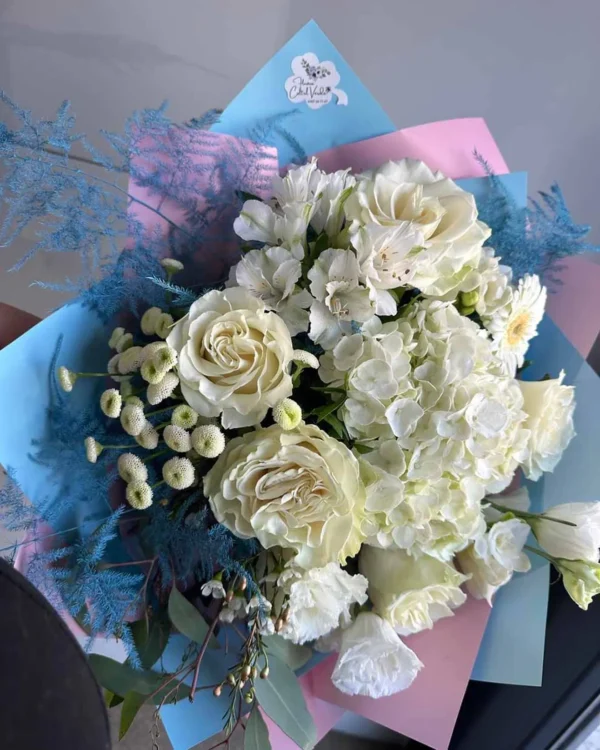 Buchet "Simfonie albă"