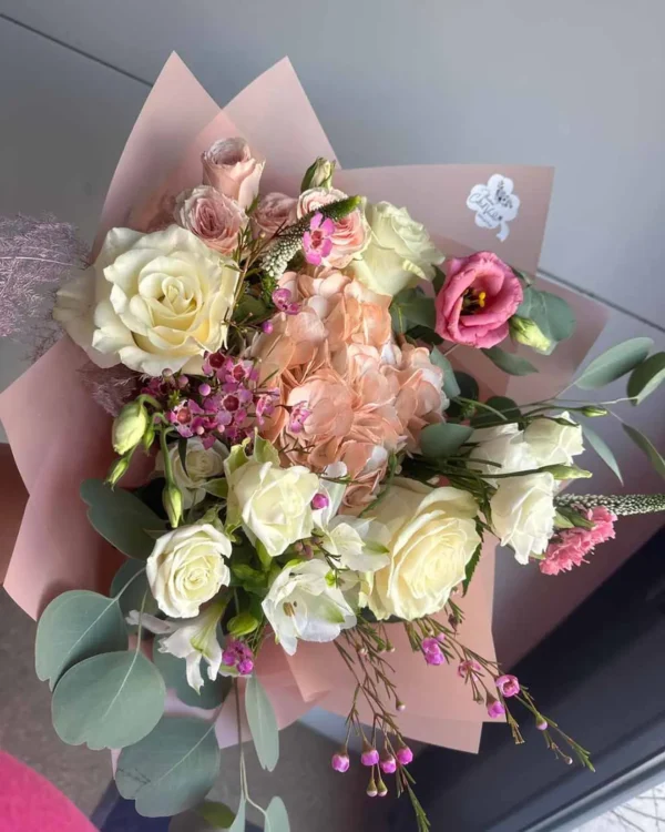 Buchet "Tandrețe vibrantă"